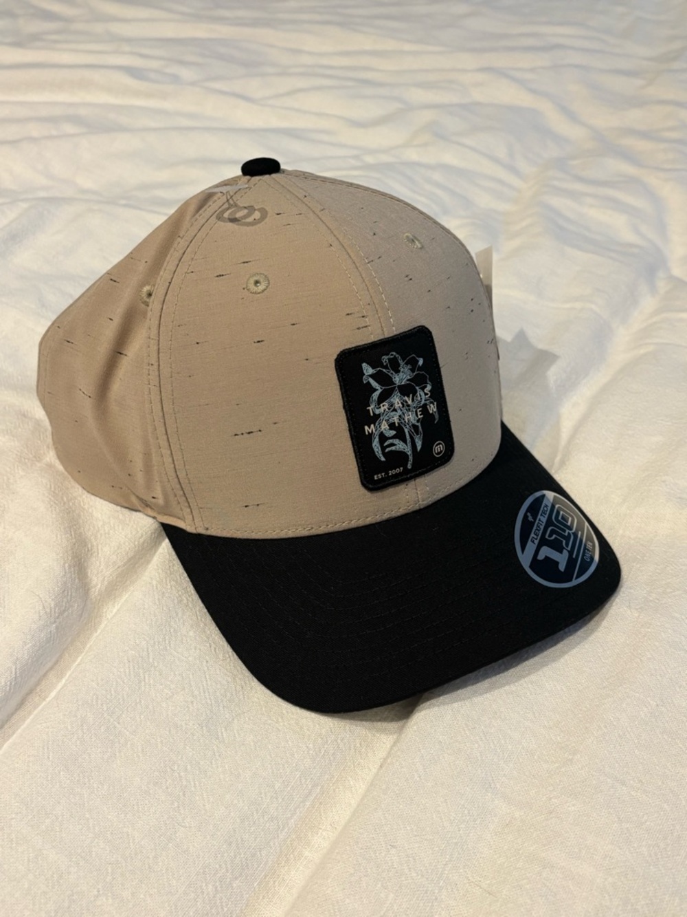 NWT Travis Mathew Hat Summer Serenade Men’s Oxford Tan 1MAB140 Snapback New